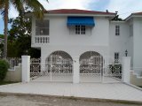 602 Cresta Drive, St. Catherine, Jamaica - House for Sale